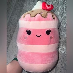 BNWT 8” Shelly Squishmallow